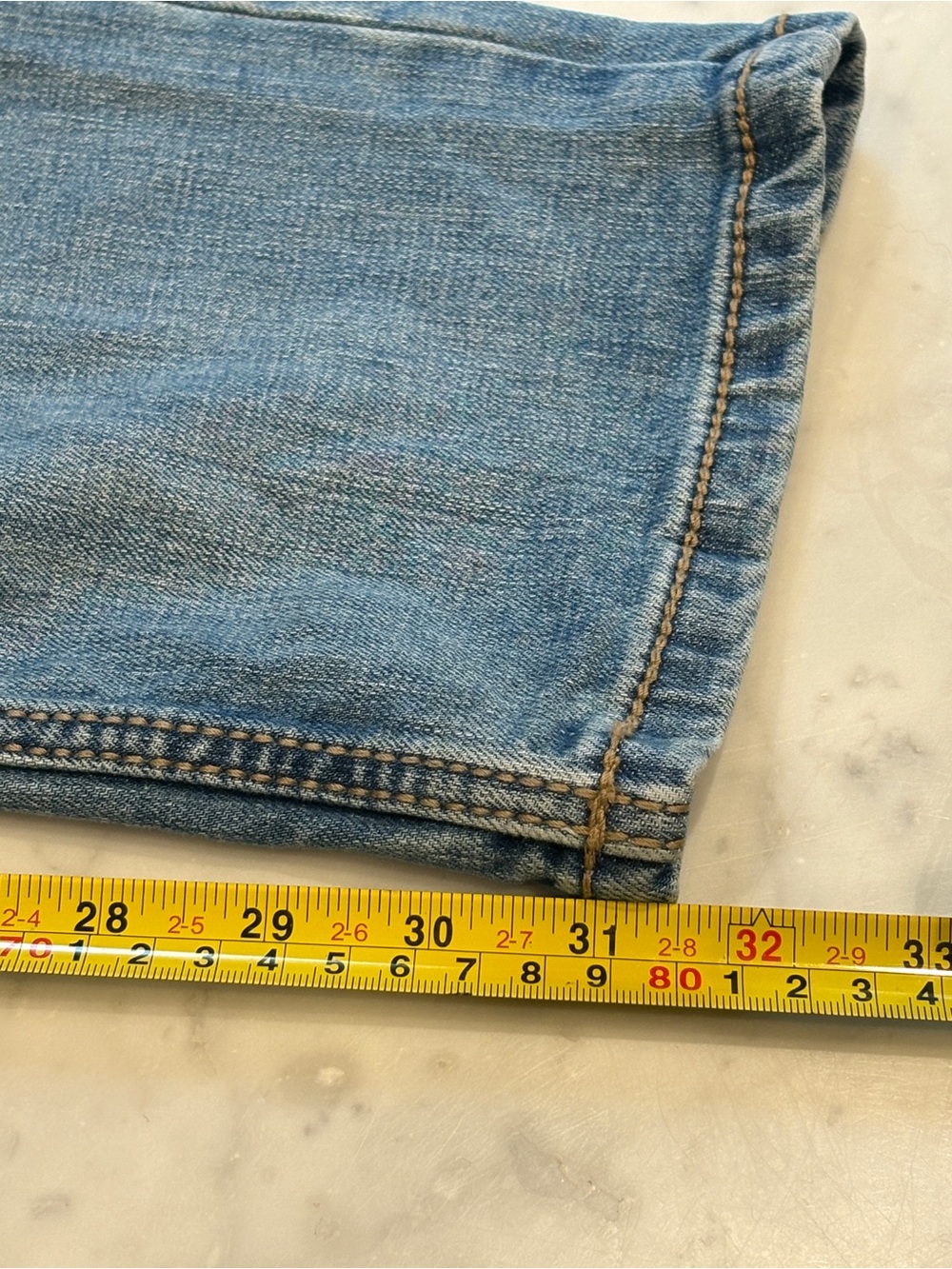 NWOT Men’s Wangler Retro Slim Straight Jeans, 31x32, Blue, Medium Wash - Picture 10 of 13